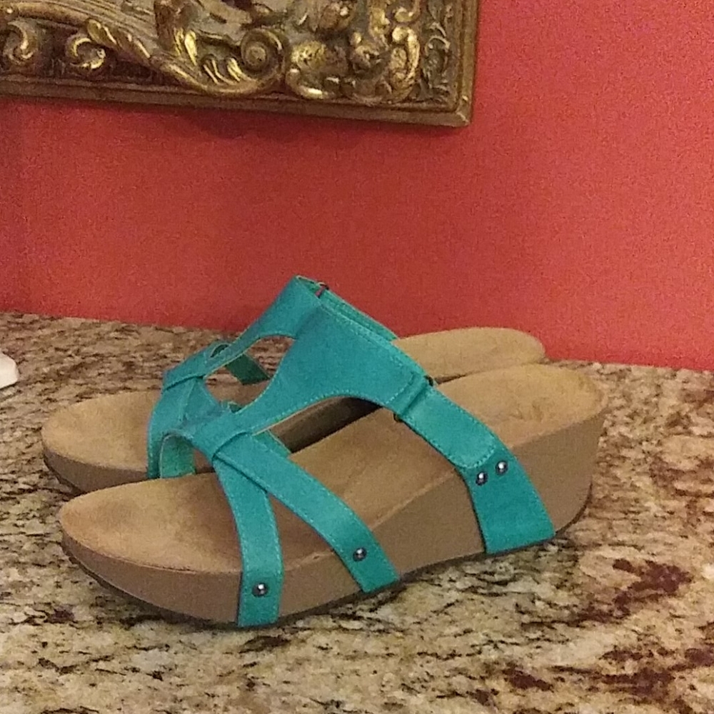 0611 Agape Collection Sandals